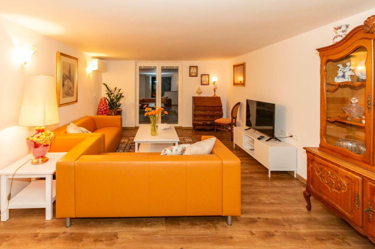 Apartma Spaans Radovljica Buitenkant foto