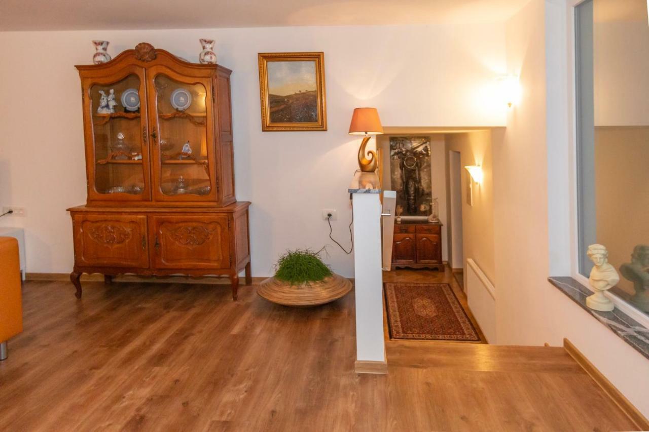 Apartma Spaans Radovljica Buitenkant foto